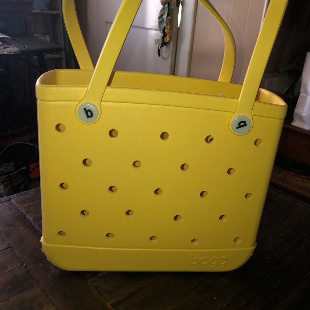NWOT Yellow Baby Bogg Bag